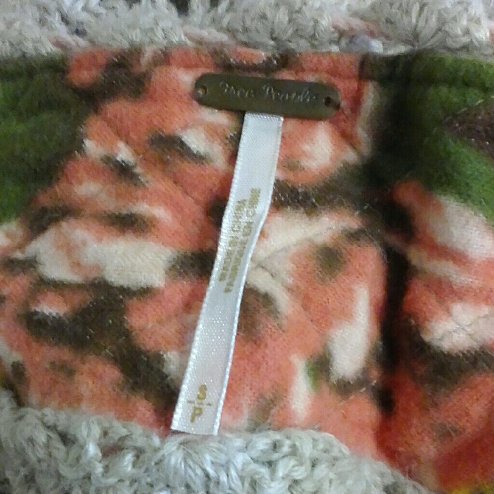 Free People Boho Crochet Sweater Size Small - Picture 5 of 6